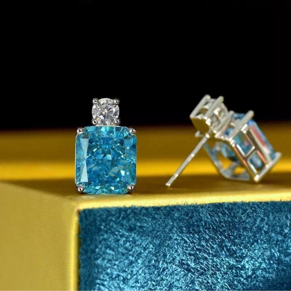 4ct Cushion Cut Earrings - Picture 4 of 12